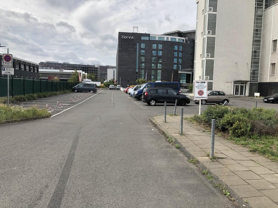 Bilder ampido Parkplatz Köln Messe/Deutz