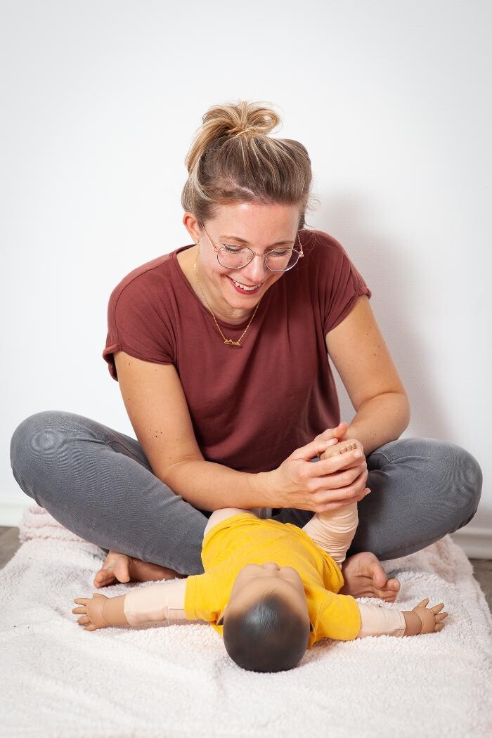 Bilder Babymassage Naumburg - Babymassagekurse & Krabbelgruppen