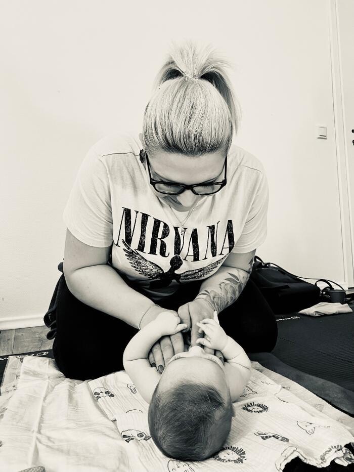 Bilder Babymassage Naumburg - Babymassagekurse & Krabbelgruppen