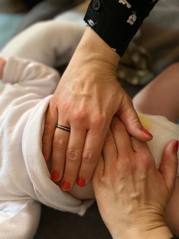 Bilder Babymassage Naumburg - Babymassagekurse & Krabbelgruppen