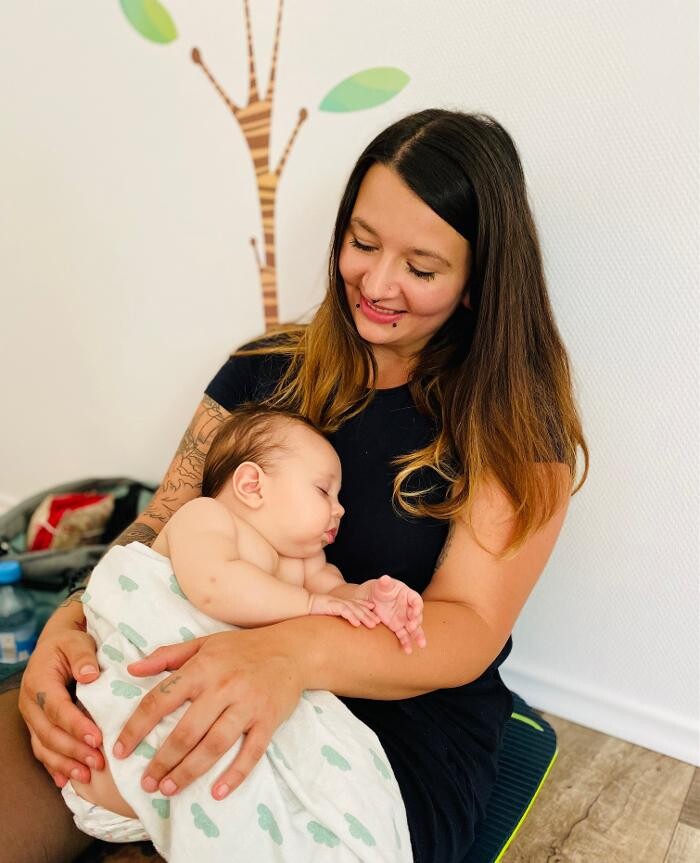 Bilder Babymassage Naumburg - Babymassagekurse & Krabbelgruppen