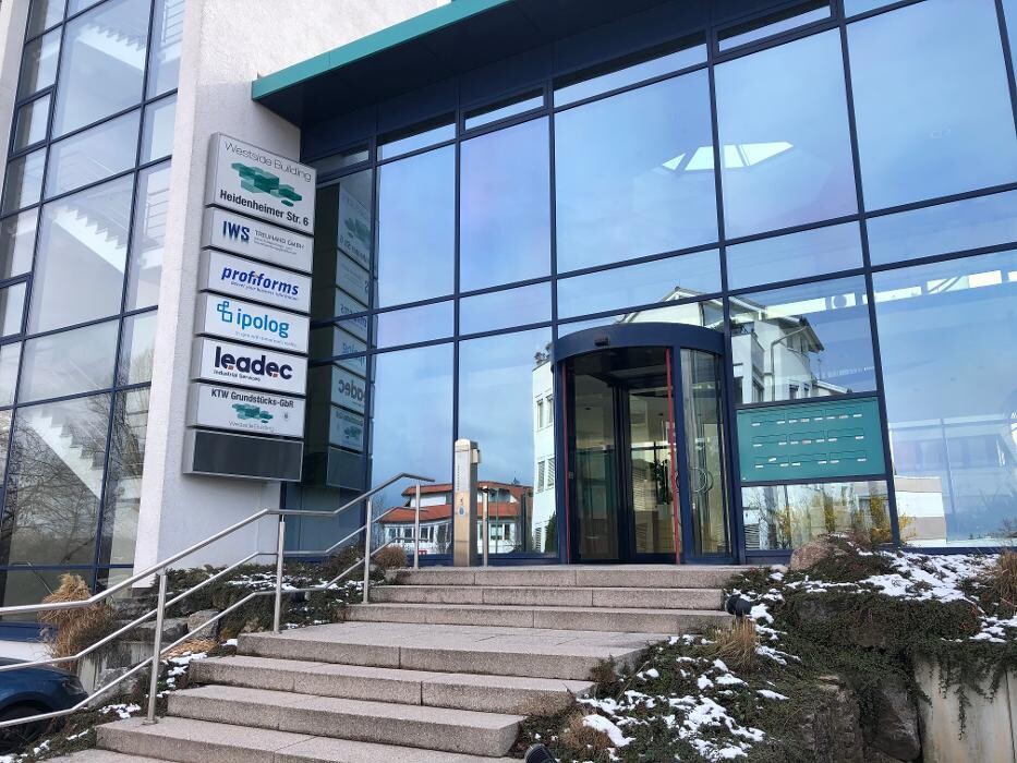 Bilder Leadec Automation & Engineering GmbH