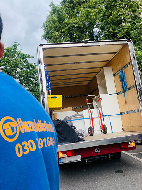 Bilder Umzugshelfer Berlin