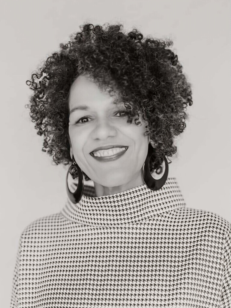 Bilder HAARGENAU MERCEDES GLORIA Lockenfriseur Frankfurt