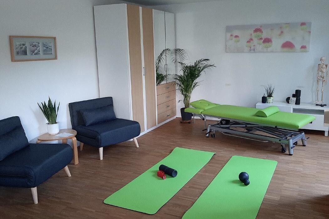 Bilder Privatpraxis für Schmerz- und Physiotherapie Simone Aigle