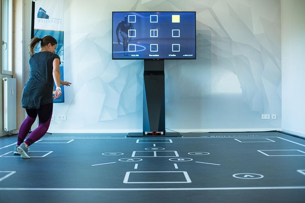 Bilder Physiotherapie Tübingen & medizinisches Gesundheitstraining - eine der modernsten Therapie- und Trainingseinrichtungen Europas