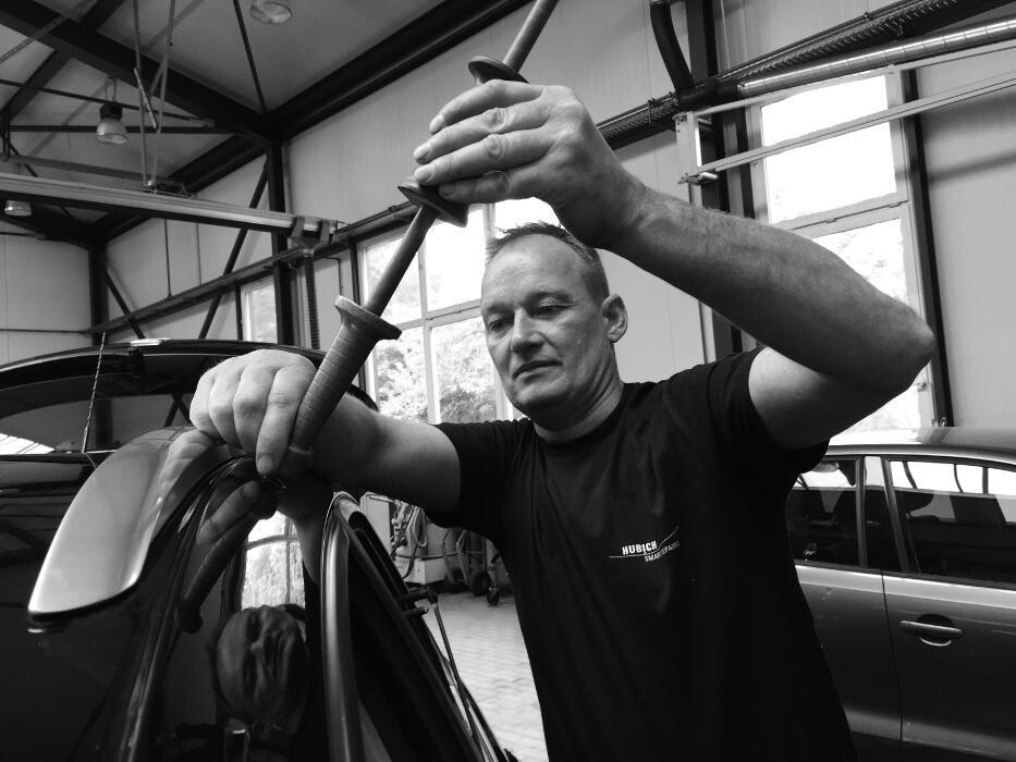Bilder Hubich Smart Repairs - Hagelschadenreparatur