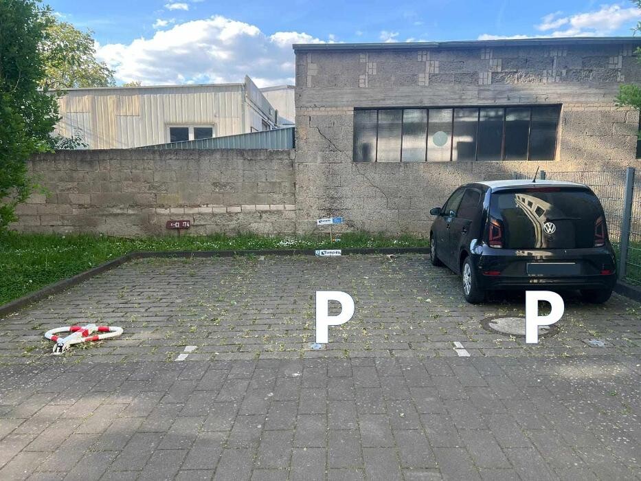 Bilder ampido Parkplatz Rosenzweigpark Köln
