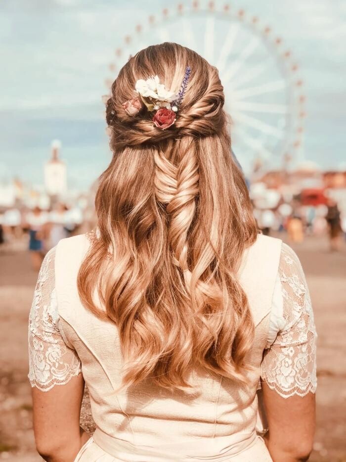 Bilder Dein Wundertag - Brautstyling & Hochzeitsstyling in München