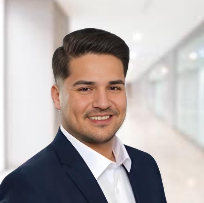 Bilder ERGO Versicherung Okan Sezen