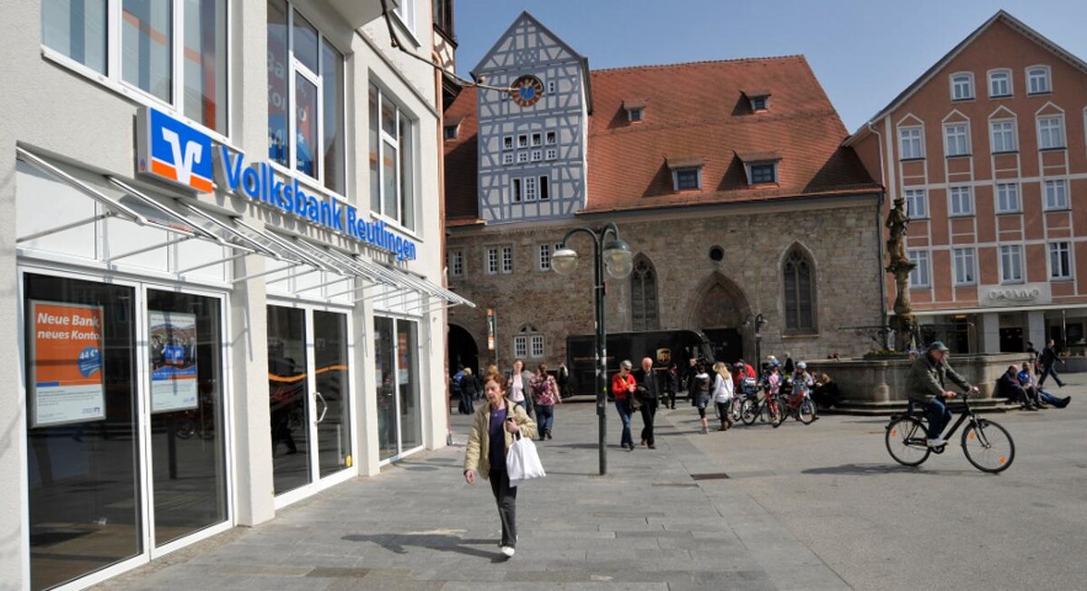 Bilder Geldautomat Vereinigte Volksbanken eG - Am Marktplatz Reutlingen