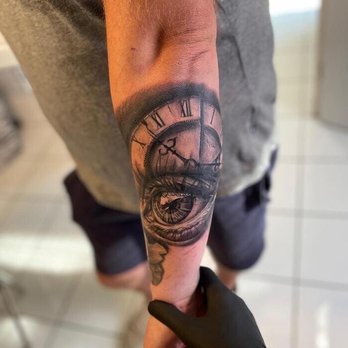 Bilder Bloody Pain TattooArt by Matthias