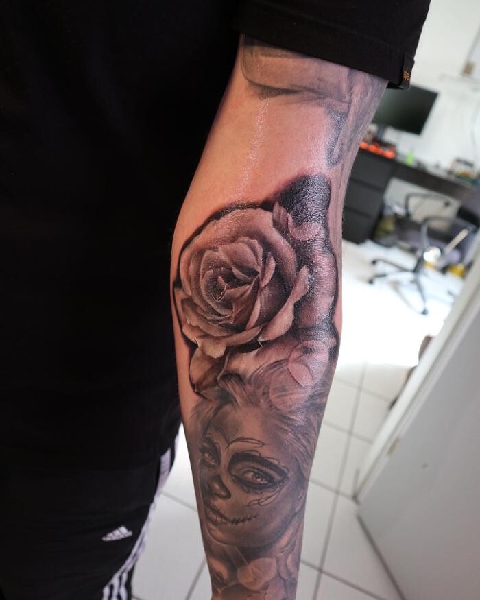 Bilder Bloody Pain TattooArt by Matthias