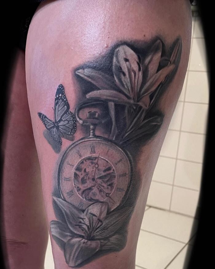 Bilder Bloody Pain TattooArt by Matthias