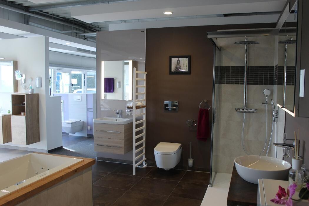 Bilder badpunkt Altenburg - Badausstellung der WIEDEMANN Industrie und Haustechnik GmbH