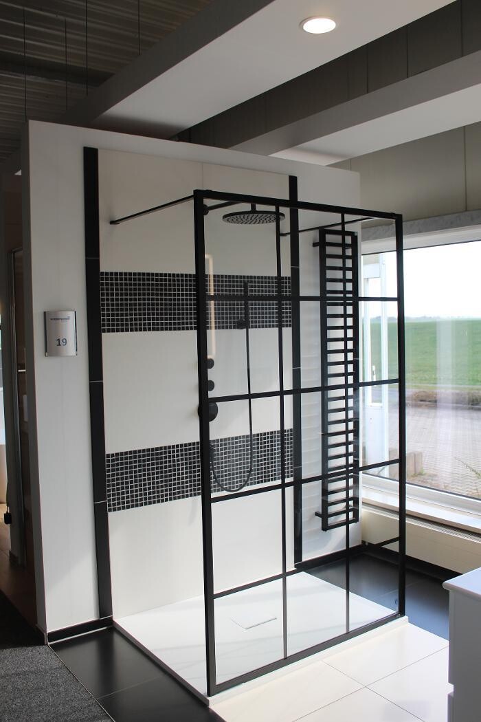 Bilder badpunkt Altenburg - Badausstellung der WIEDEMANN Industrie und Haustechnik GmbH