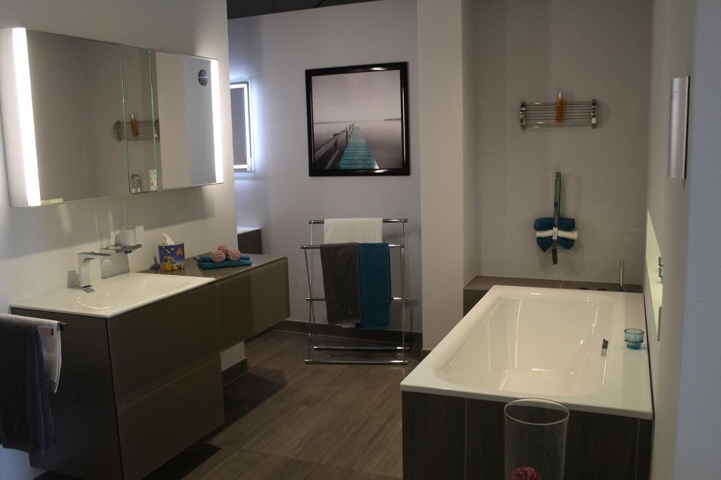 Bilder badpunkt Altenburg - Badausstellung der WIEDEMANN Industrie und Haustechnik GmbH