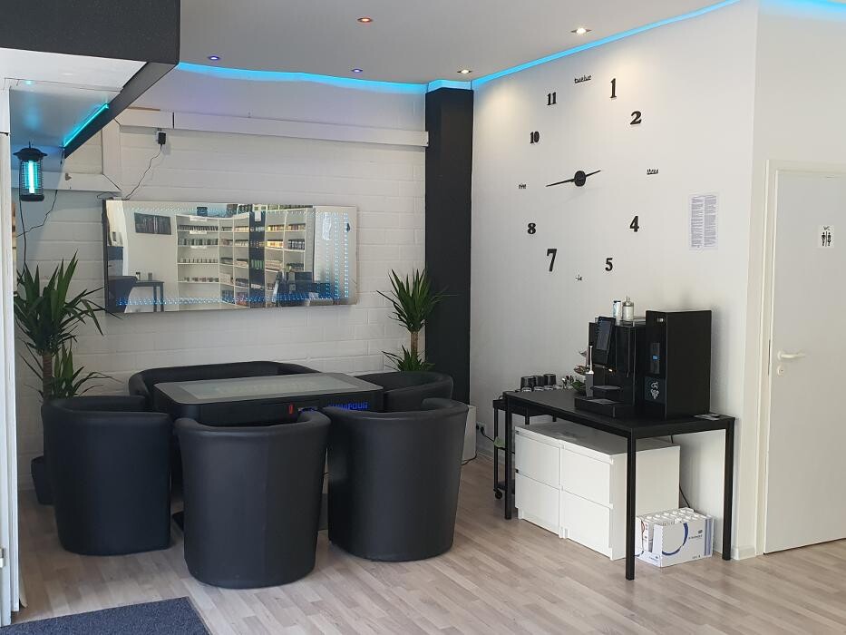 Bilder Dampforia Vape Store