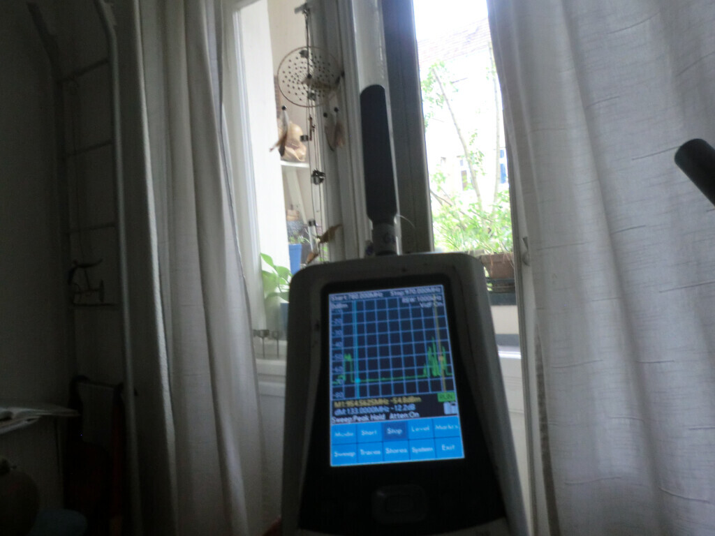 Bilder ECOCHECK - Sachverständigenbüro für Baubiologie Elektrosmog, Schall, Akustik, Brummtöne, Schadstoff - und Schimmelpilzuntersuchungen