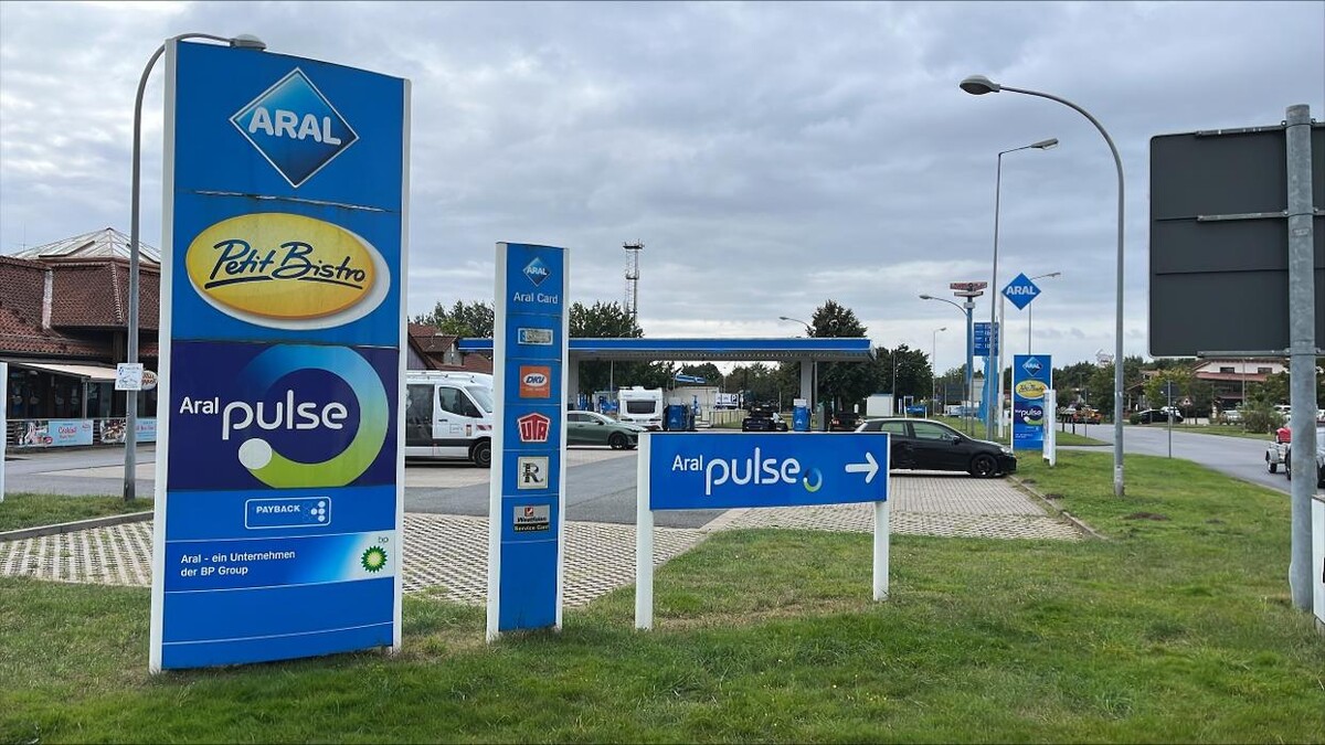 Bilder Aral pulse Ladestation