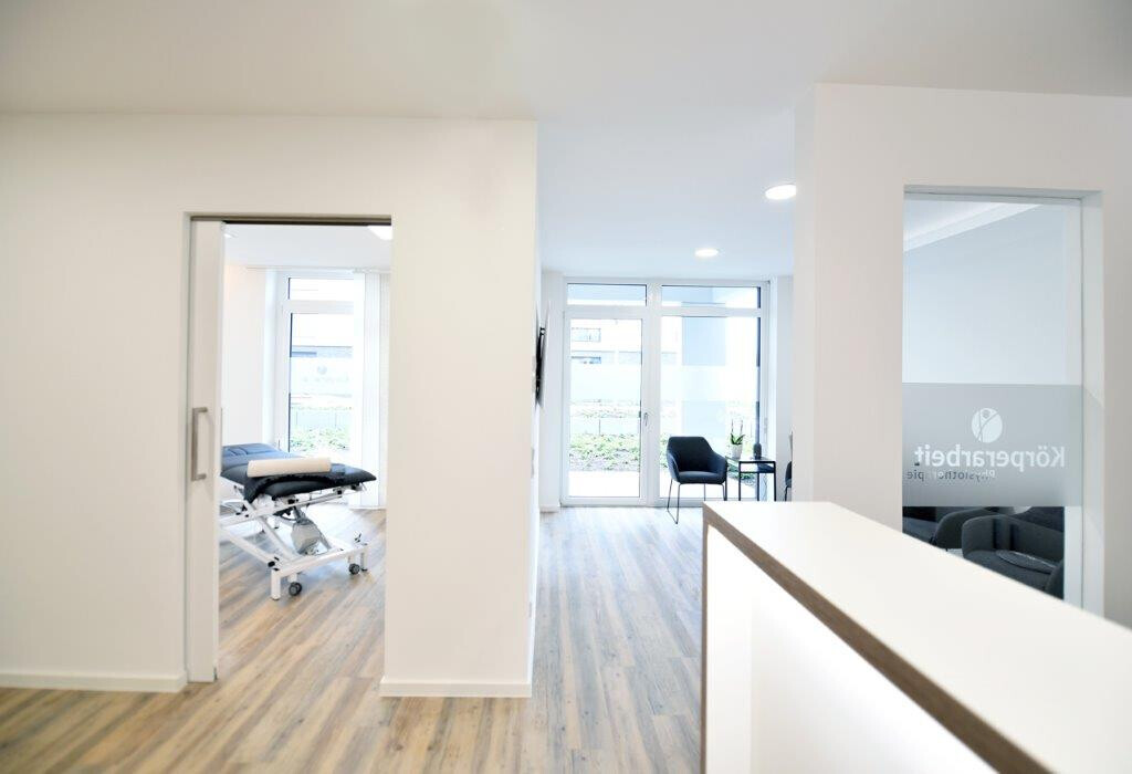 Bilder Körperarbeit Physiotherapie am Hafentor