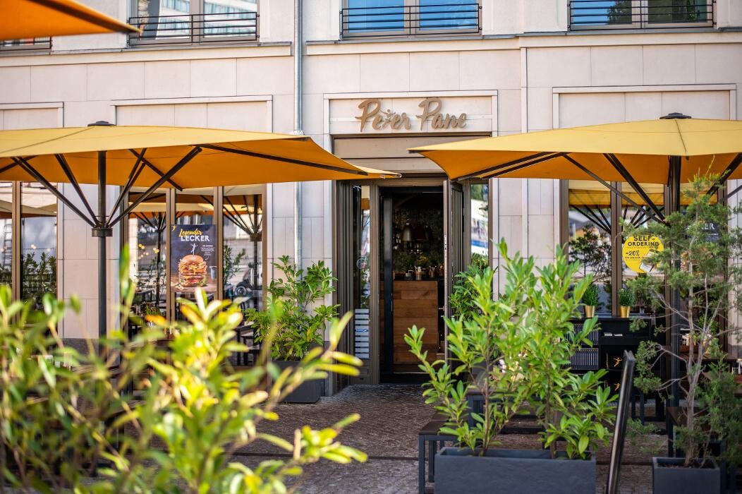 Bilder PETER PANE Burgergrill & Bar