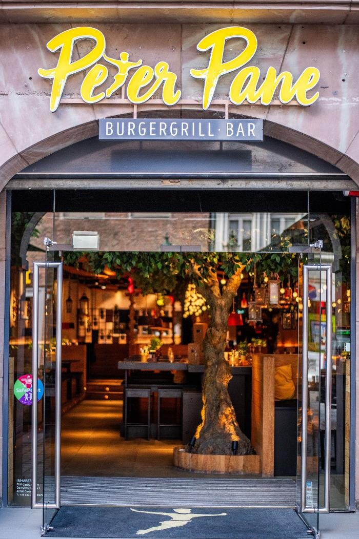 Bilder PETER PANE Burgergrill & Bar