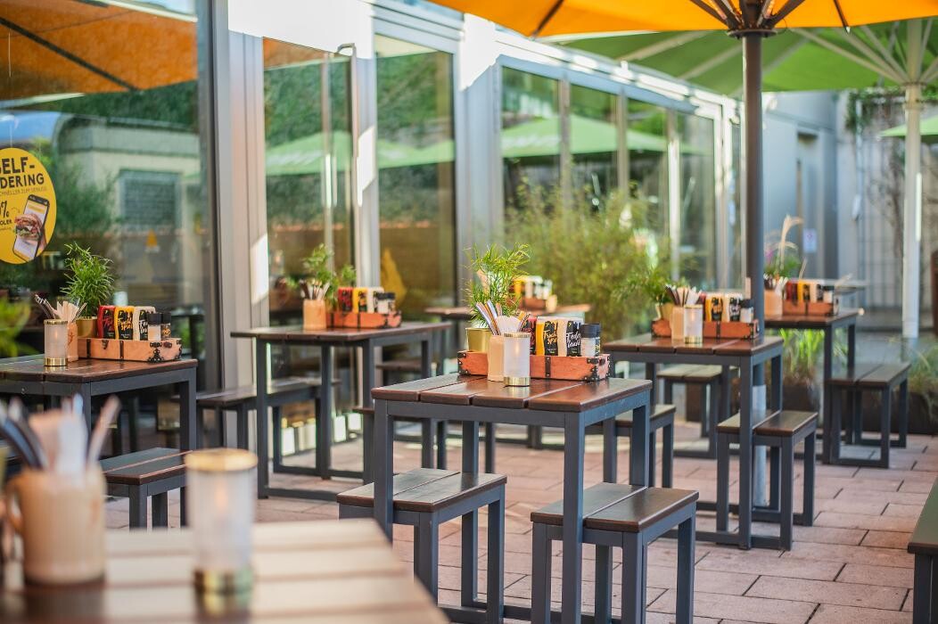 Bilder PETER PANE Burgergrill & Bar