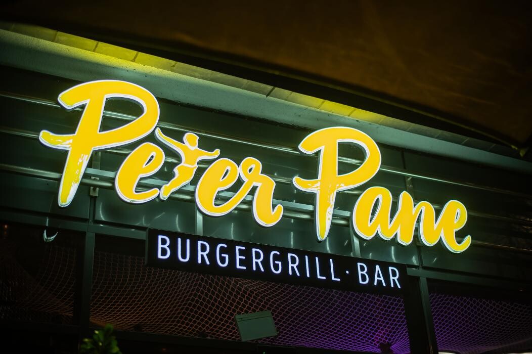 Bilder PETER PANE Burgergrill & Bar