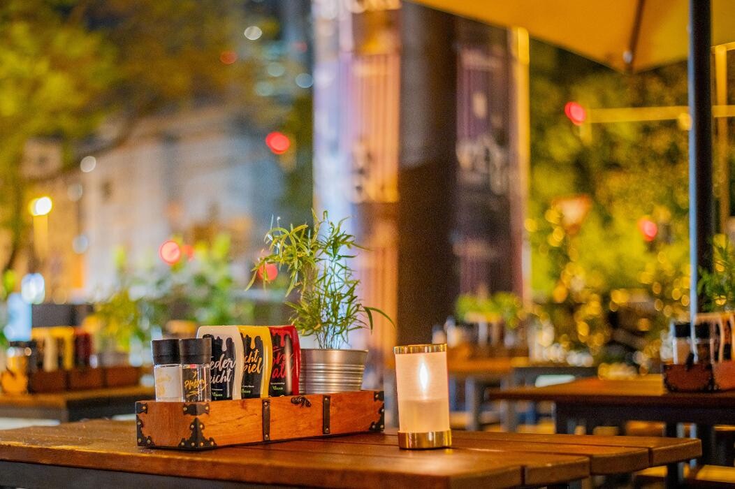 Bilder PETER PANE Burgergrill & Bar