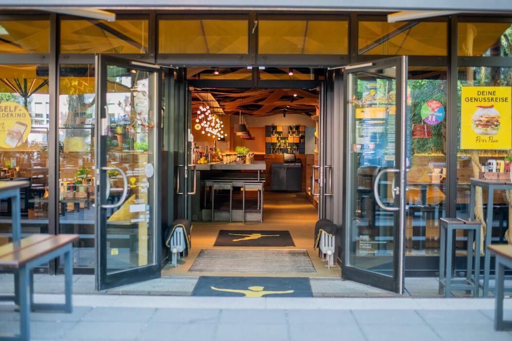 Bilder PETER PANE Burgergrill & Bar