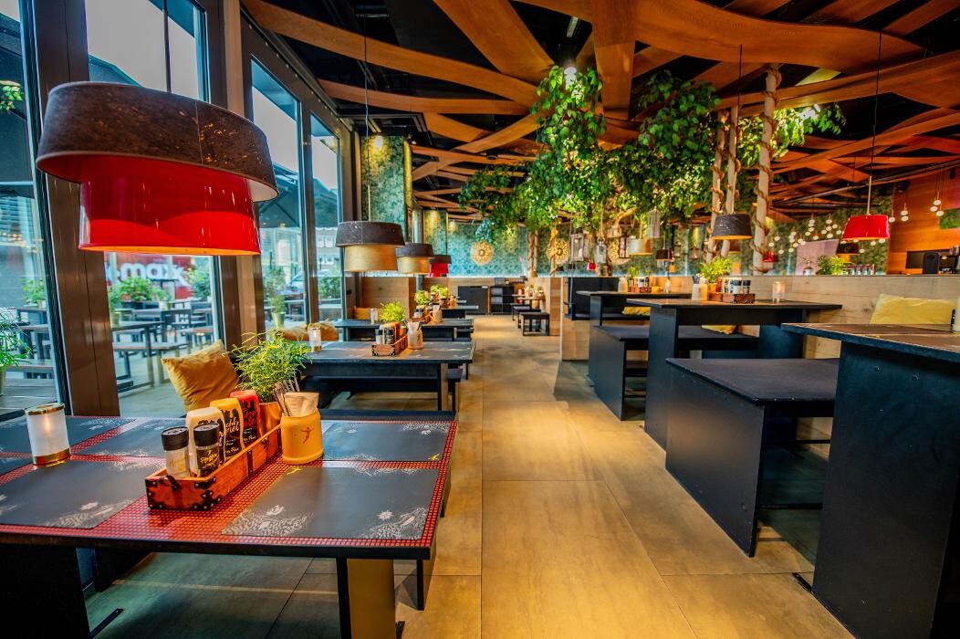 Bilder PETER PANE Burgergrill & Bar