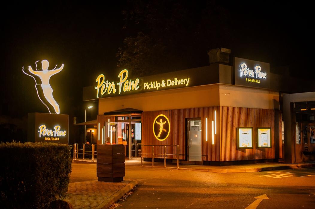 Bilder PETER PANE Burgergrill