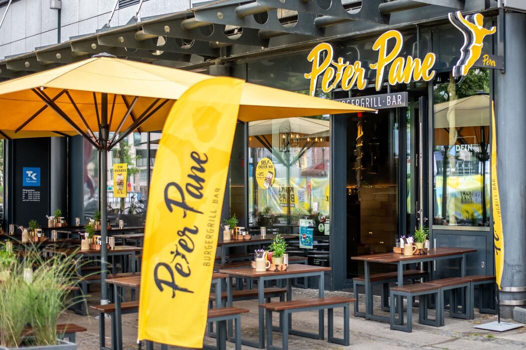 Bilder PETER PANE Burgergrill & Bar