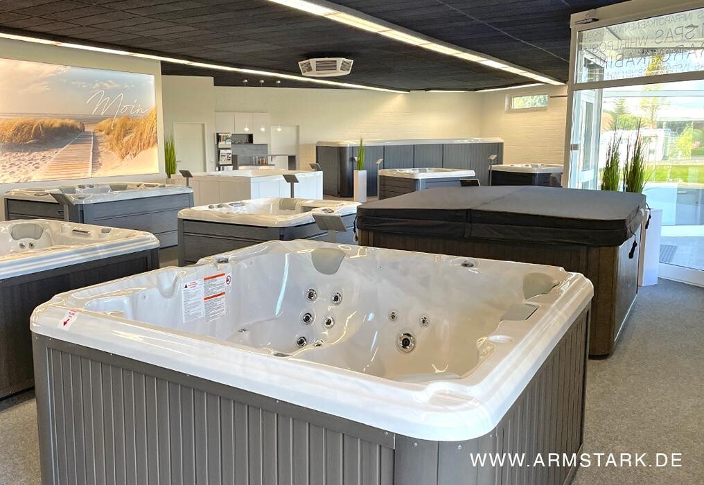 Bilder ARMSTARK Whirlpools, Swim Spas, Saunen & Infrarotkabinen