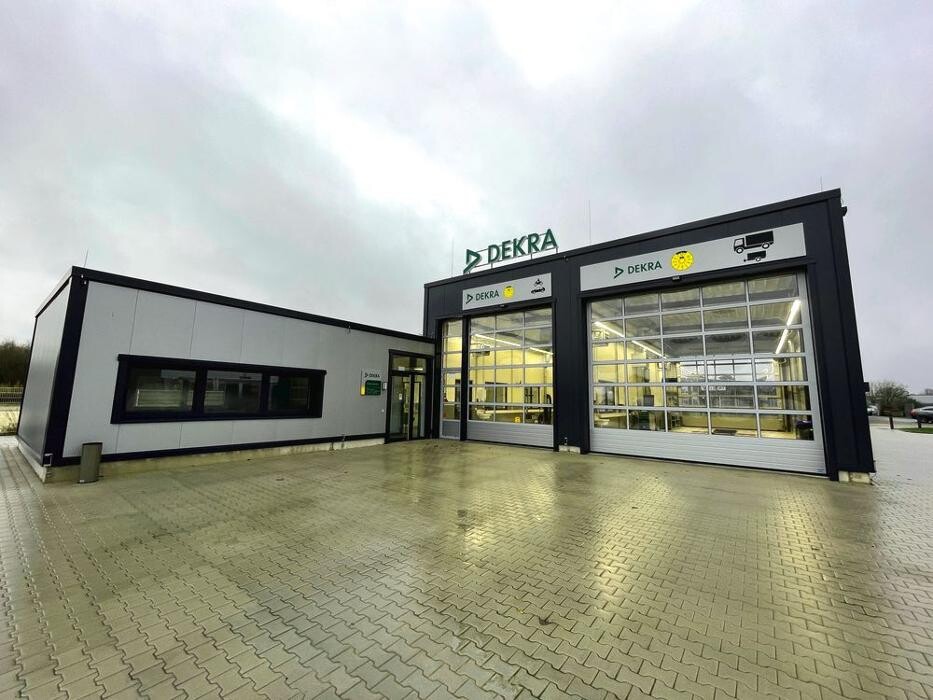 Bilder DEKRA Automobil GmbH Station Gronau