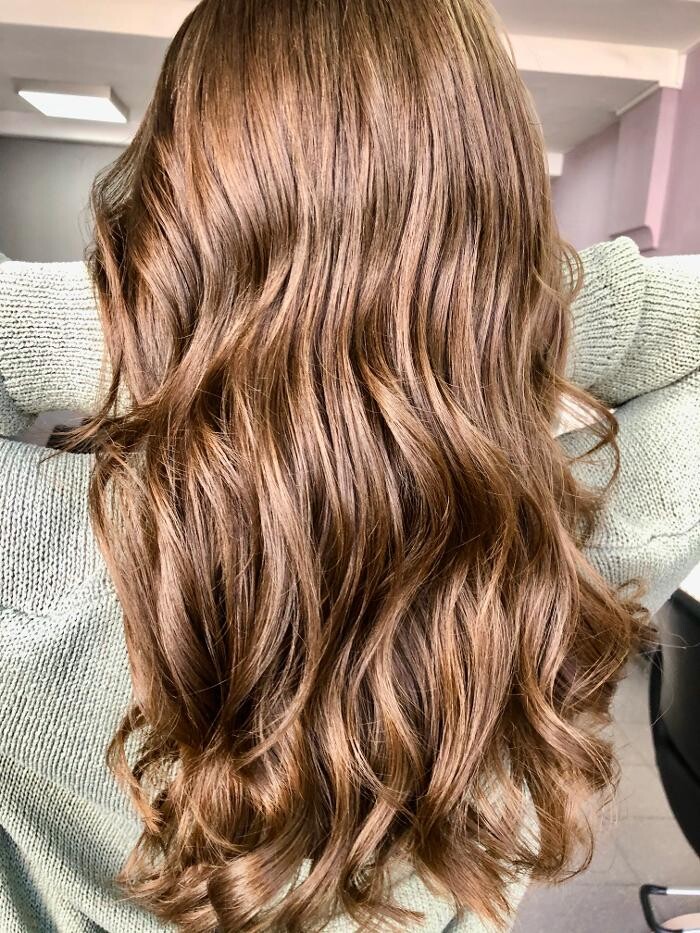 Bilder SARAH SCHÖNENBERG HAIRSTYLIST & HEAD SPA