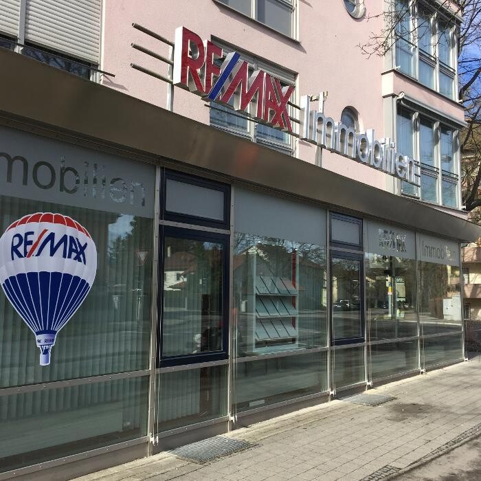 Bilder ImmoProfi Peter Wolkersdorfer - Spezialist für Hausverkauf - REMAX Immobilien Augsburg-Göggingen