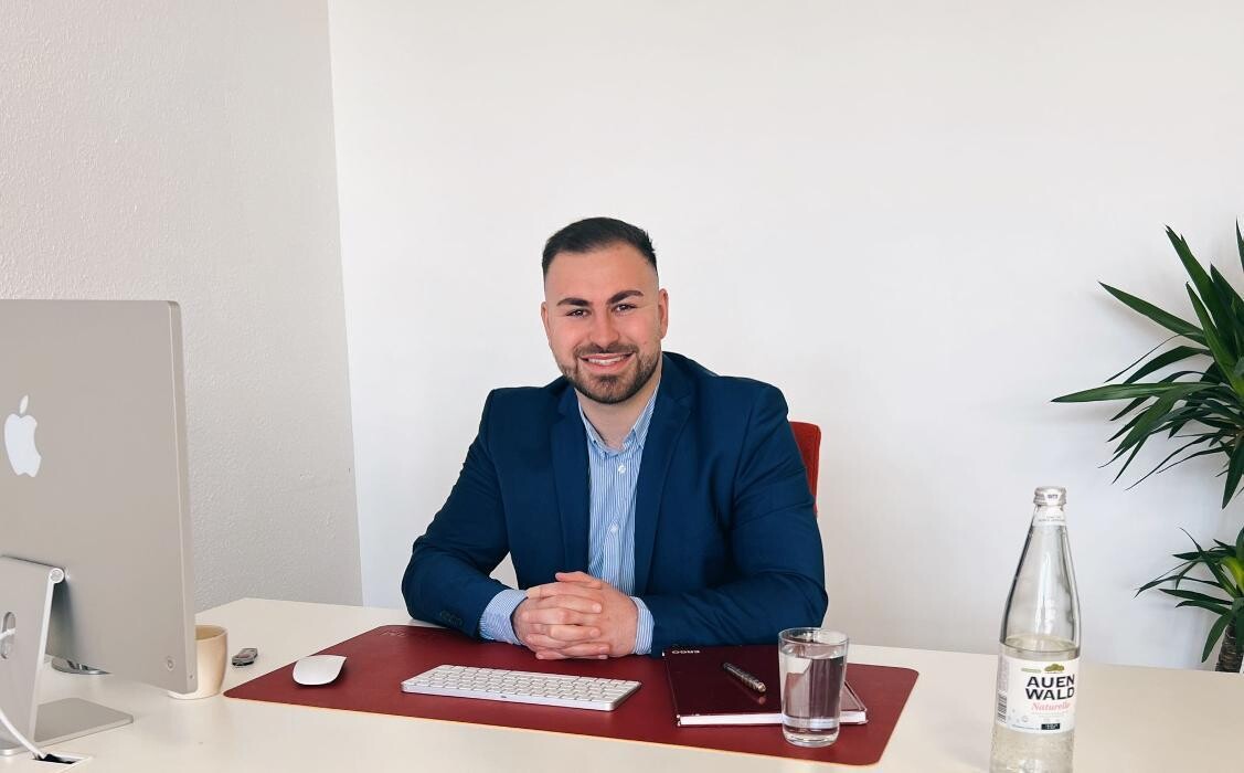 Bilder ERGO Versicherung Ümit Kolay