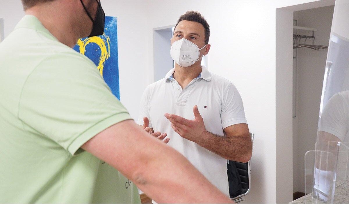 Bilder Zahnarzt Dr. Thomas Thometzki, M. Sc. Implantologie & orale Chirurgie, Ästhetik und Veneers