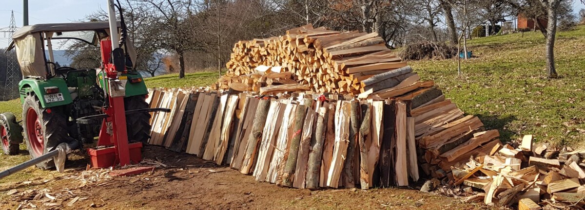 Bilder Brennholz Schuller