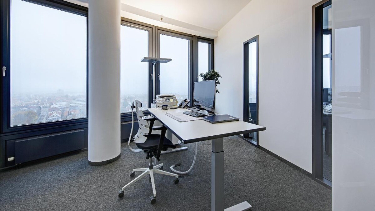 Bilder WARELOG Real Estate Stuttgart GmbH