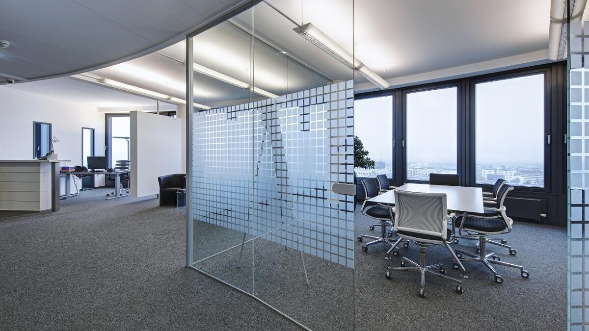 Bilder WARELOG Real Estate Stuttgart GmbH