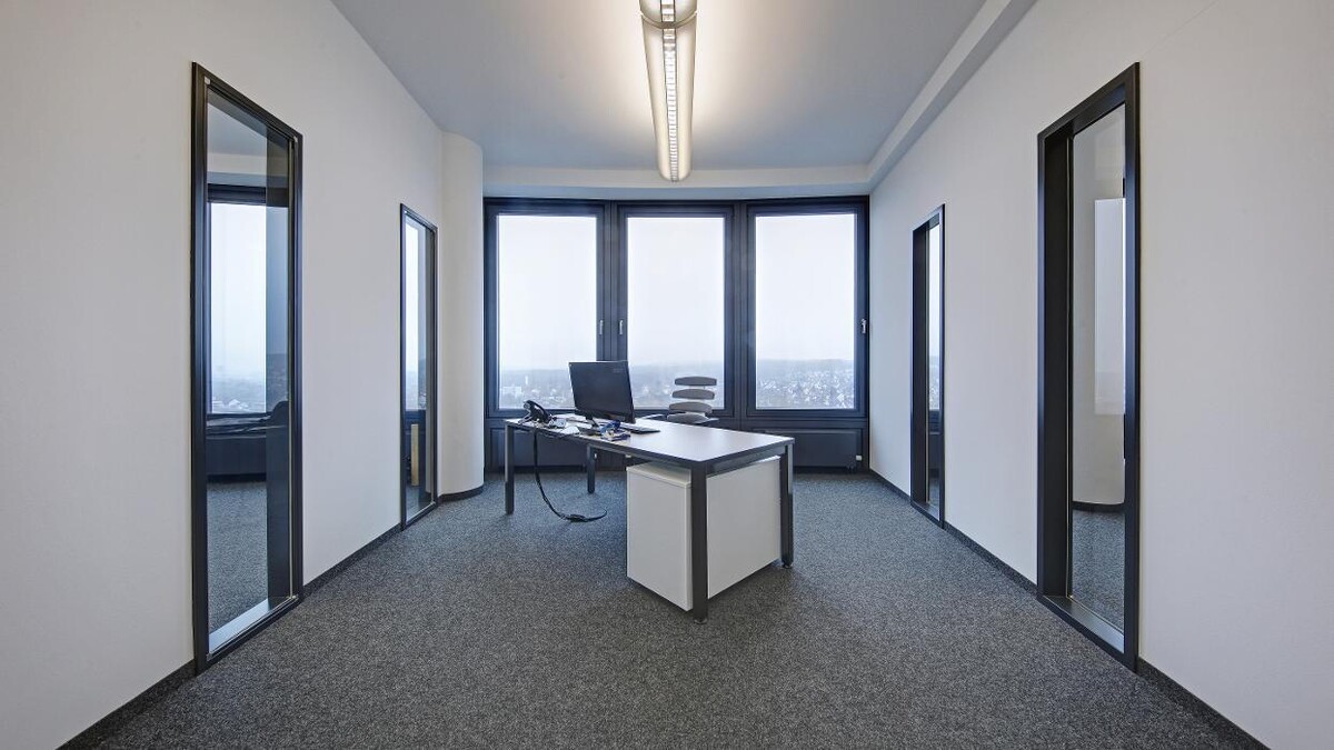 Bilder WARELOG Real Estate Stuttgart GmbH