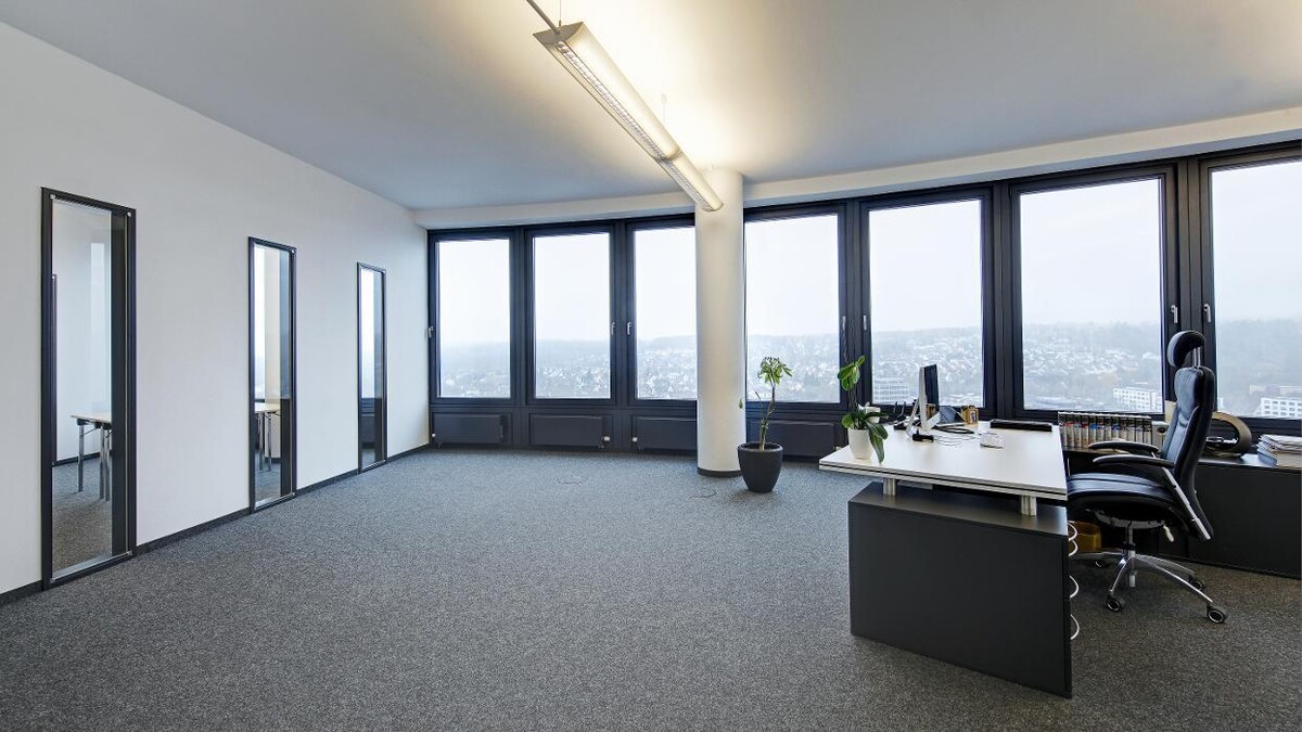 Bilder WARELOG Real Estate Stuttgart GmbH