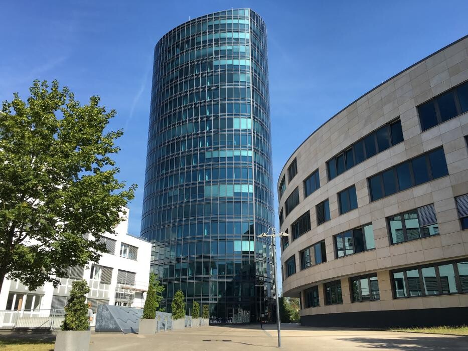 Bilder WARELOG Real Estate Stuttgart GmbH