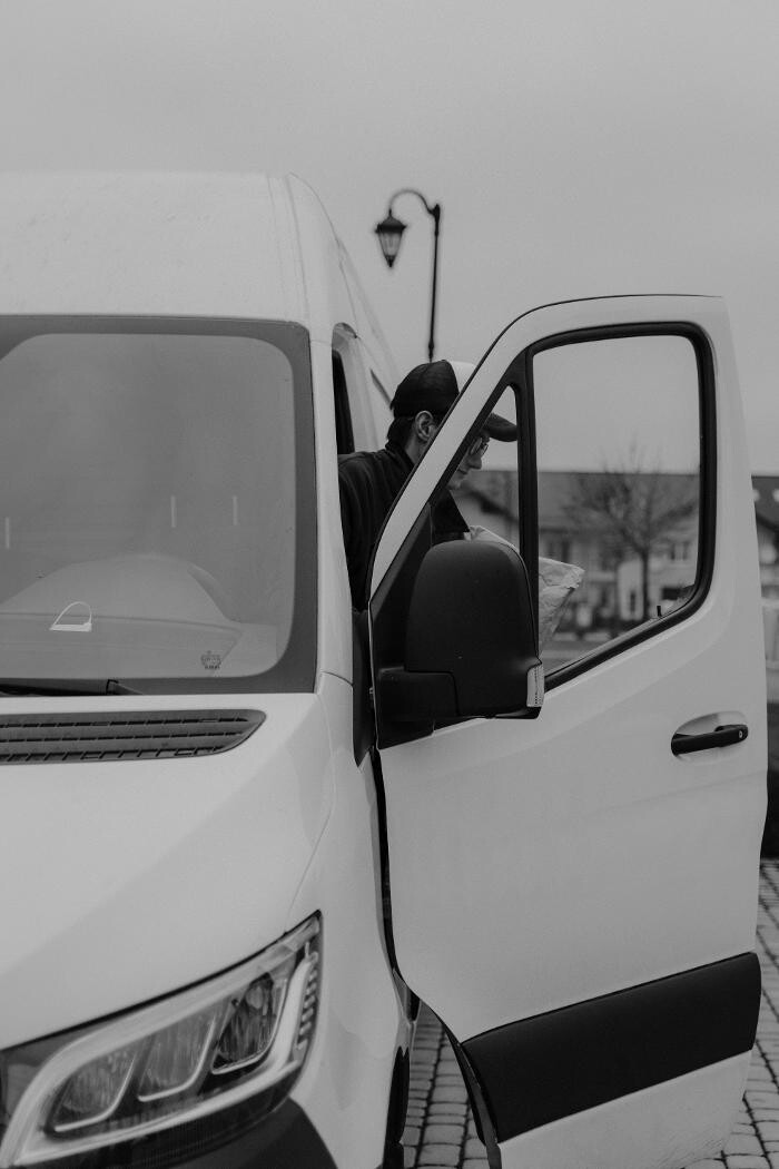 Petros Theodoropoulos Kleintransporte Logo