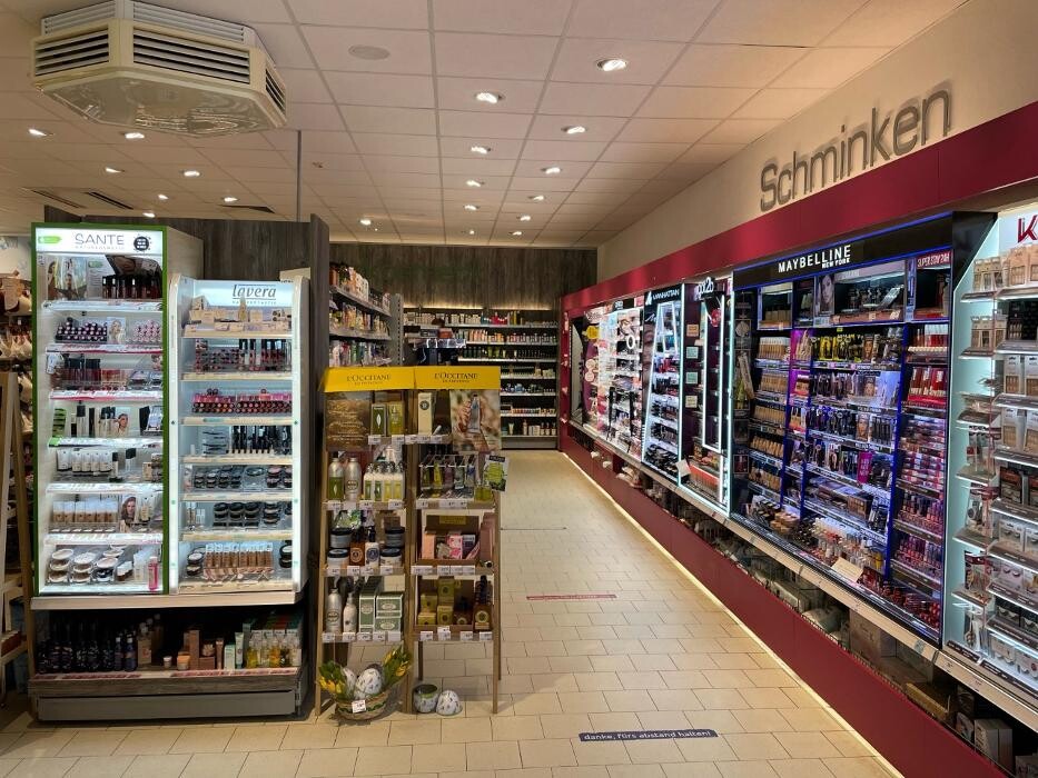 Bilder budni - Sachsenwaldstraße