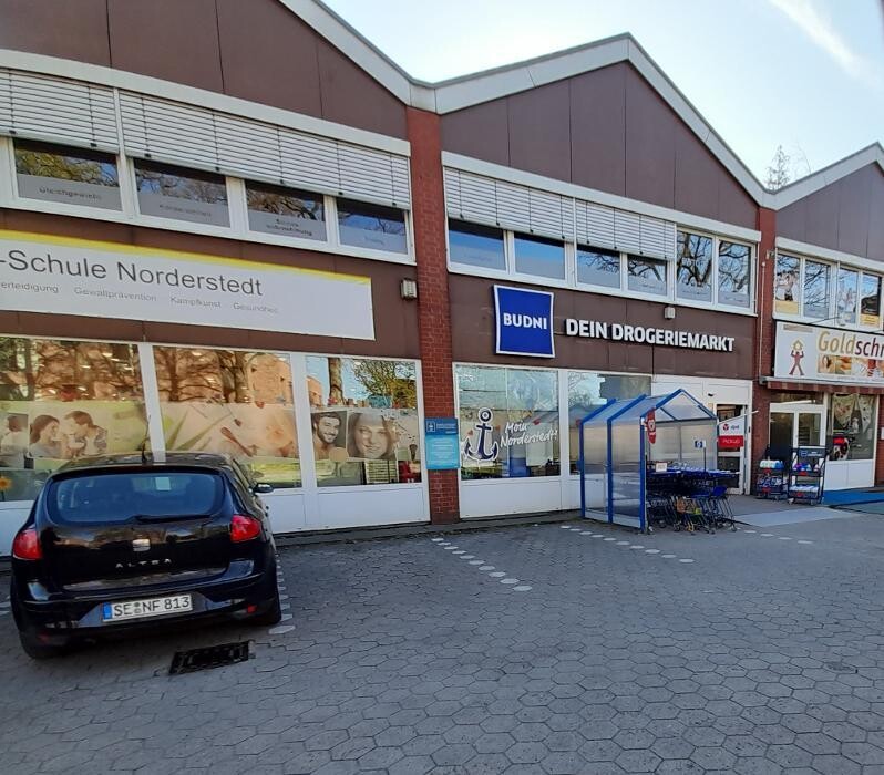 Bilder budni - Ulzburger Straße