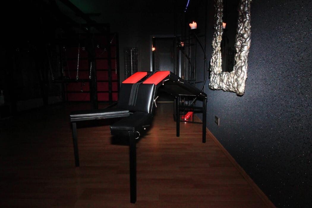 Bilder Abenteuerland Subkultur BDSM Studio / SM Studio